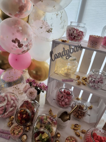 Süsse Kiste - Candy & Salty Bar, Hochzeitstorte Freiburg, Kontaktbild